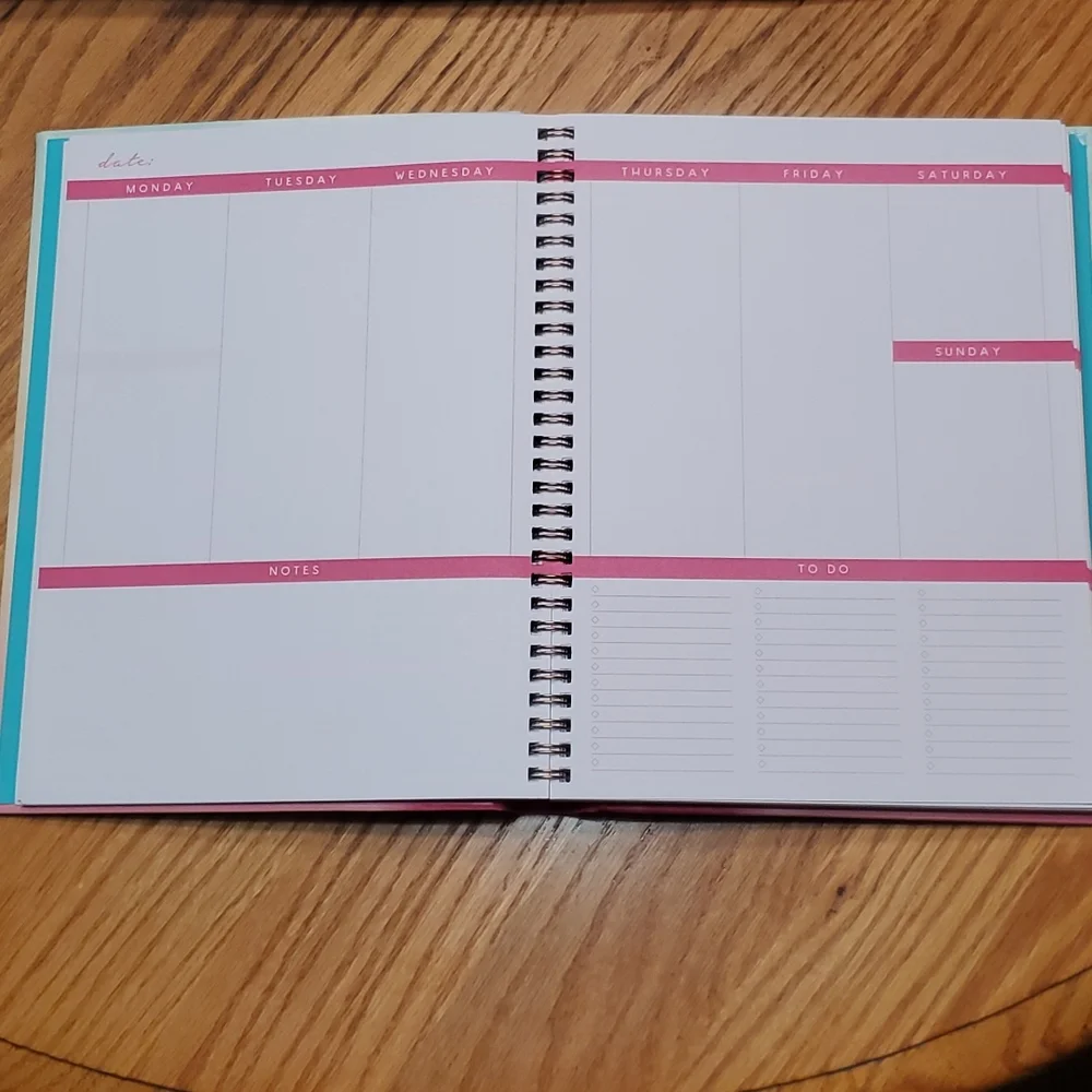 Enclosed Spiral Perpetual Planner